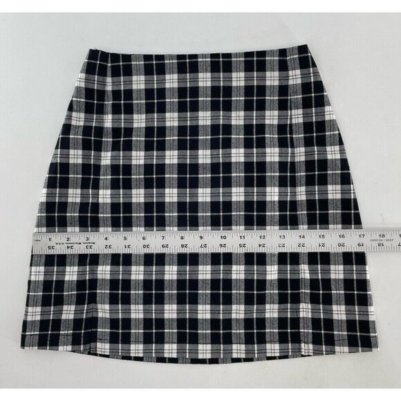Brandy Melville Academia Skirt Black Plaid Check Stretch Slit See Measurements - Picture 7 of 9